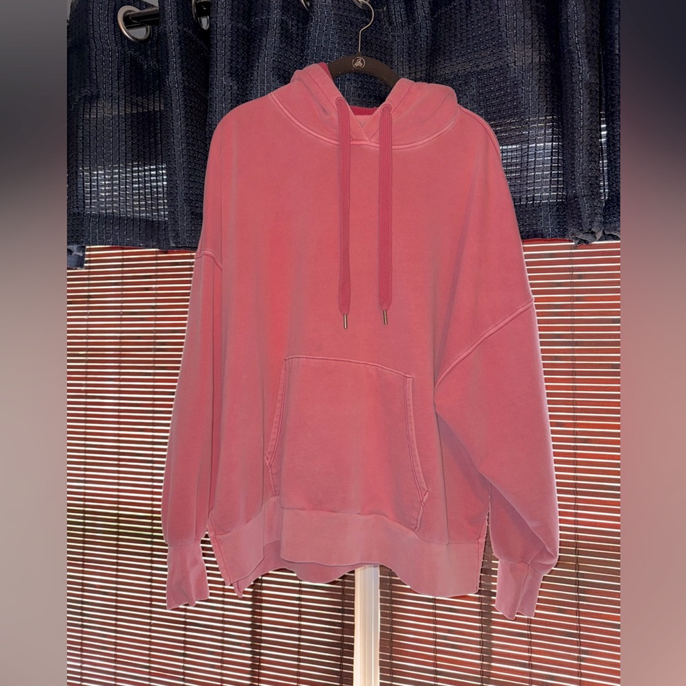 American Eagle “huggable” hoodie, Pink, Size Small